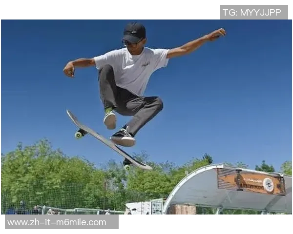 重庆滑板队成长之路：一段激情与梦想交织的滑板纪实故事